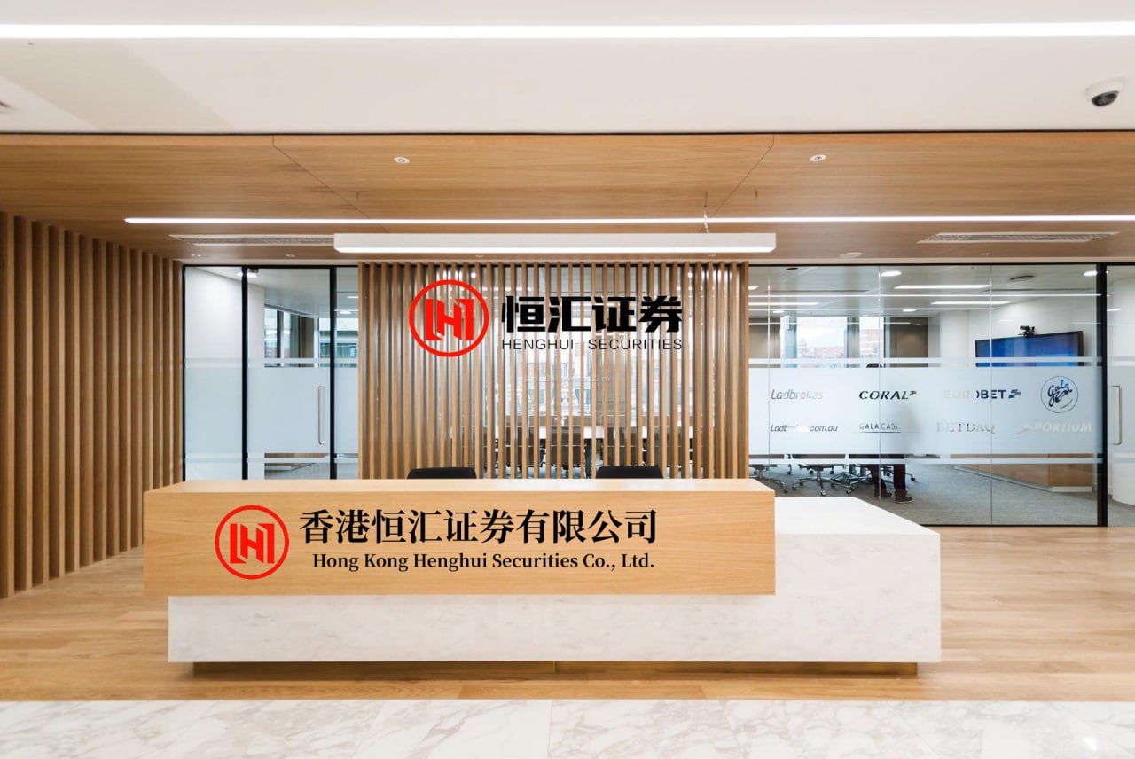 配资炒股公司官网 “诗映心镜”夏至古诗词公益音乐会在南宁举行